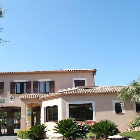 Mobile Home 6-Pers Camping Lei Suves-Cotes D'Azur-Including Airco Roquebrune-sur-Argens Eksteriør billede