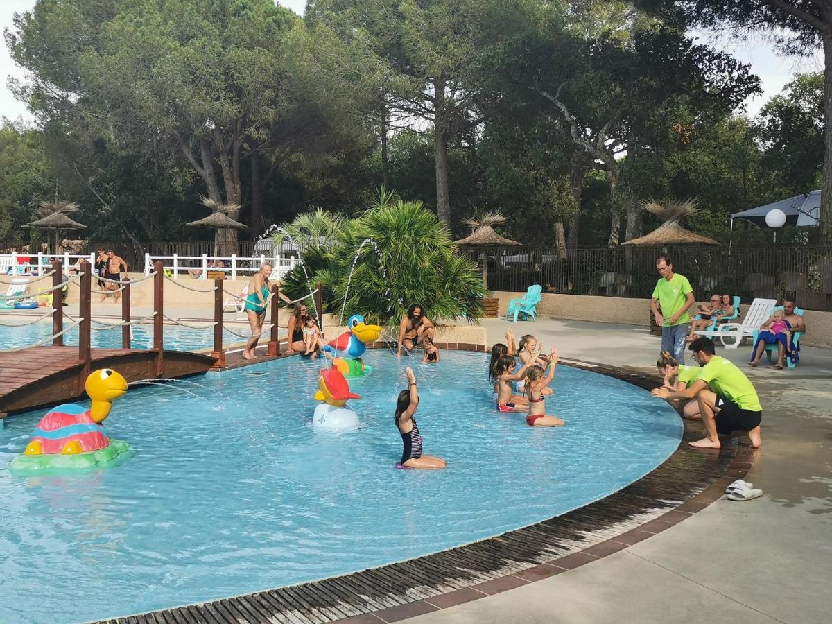 Mobile Home 6-Pers Camping Lei Suves-Cotes D'Azur-Including Airco Roquebrune-sur-Argens Eksteriør billede