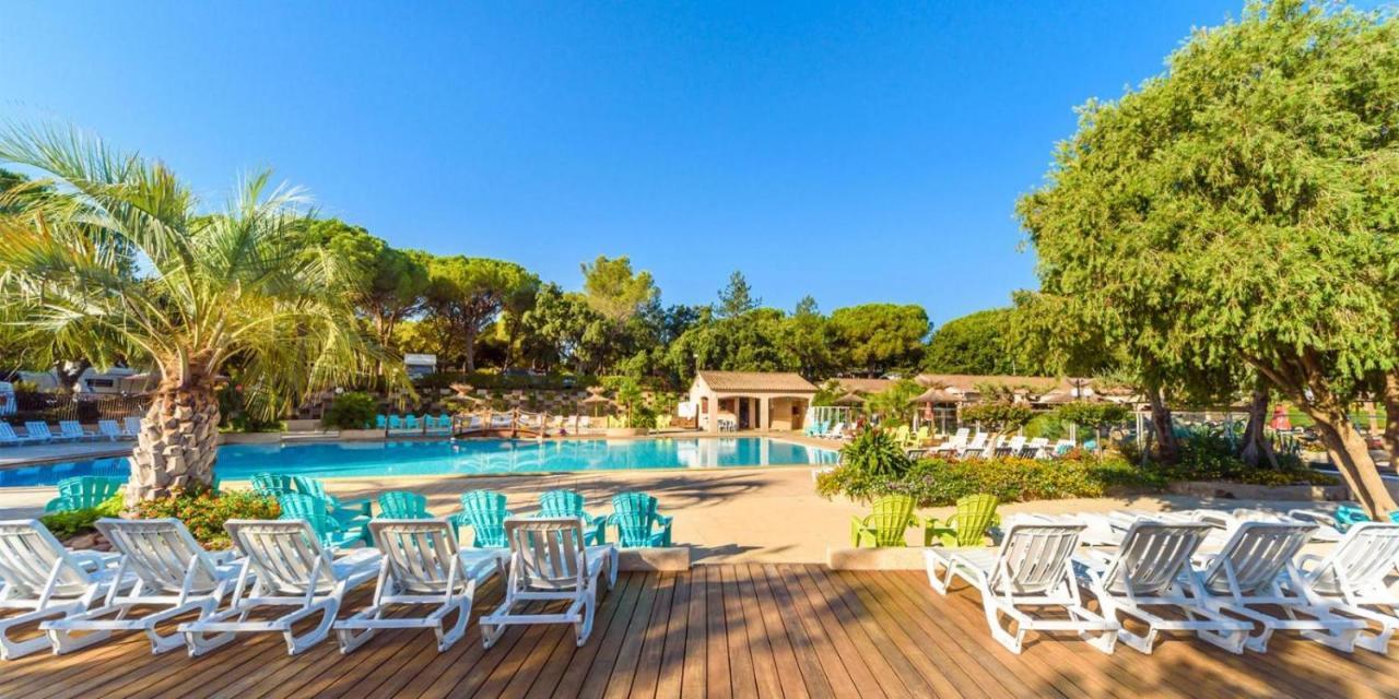 Mobile Home 6-Pers Camping Lei Suves-Cotes D'Azur-Including Airco Roquebrune-sur-Argens Eksteriør billede